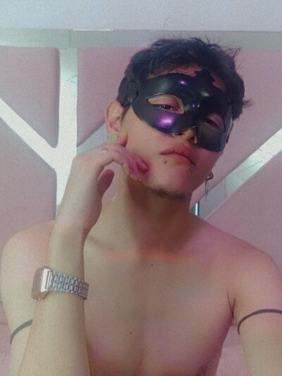 conde_black from stripchat