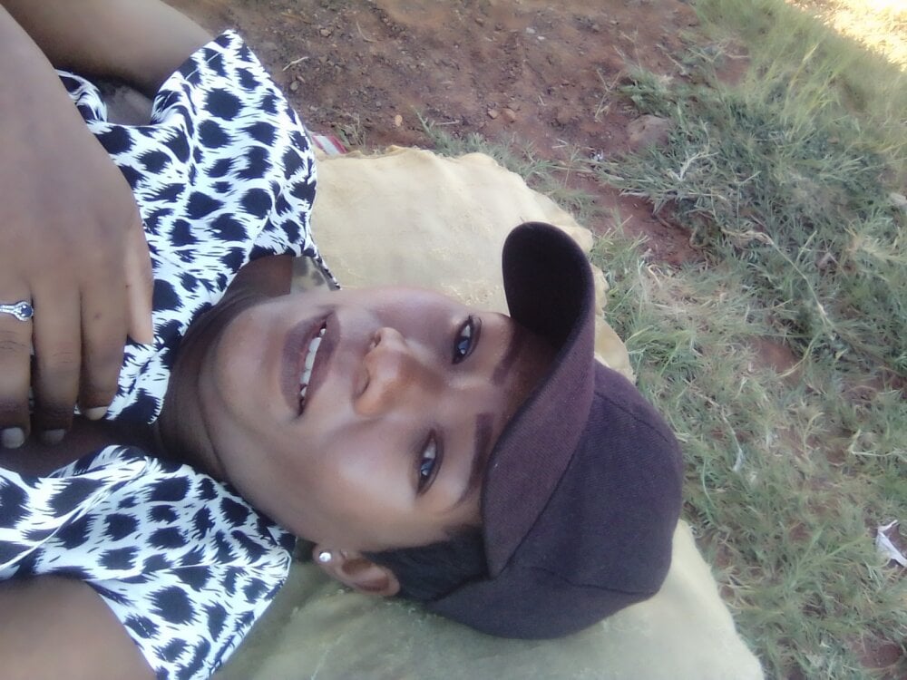 Mphoza1995 profile