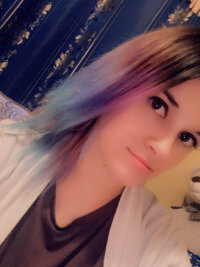 Model chocolatestrawberrydips