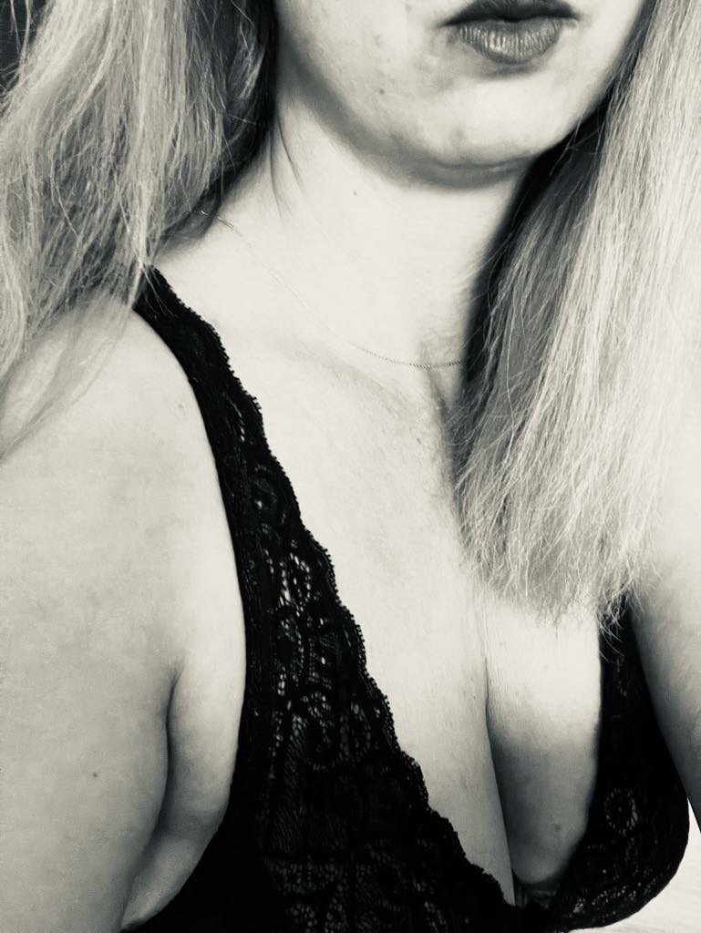 Elvira2023
