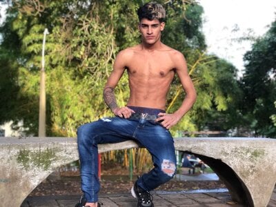 David_Bigcock21 - Stripchat Boy 