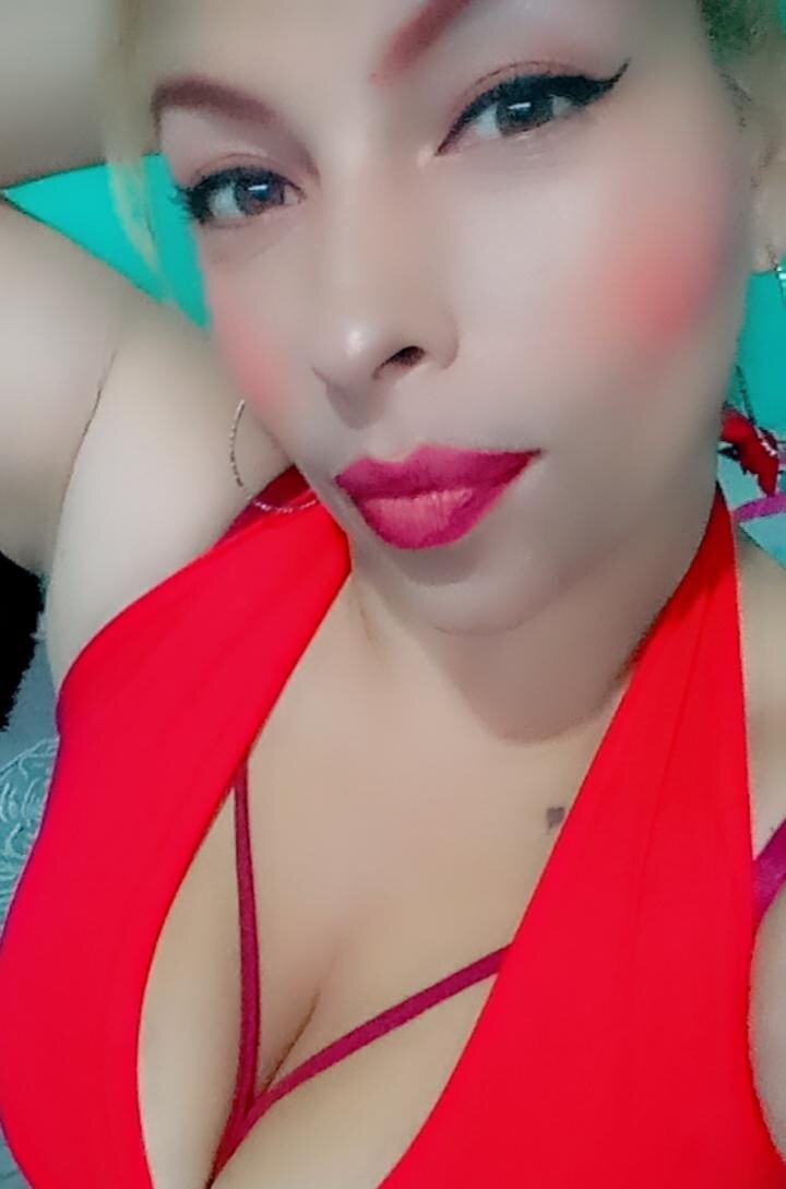 nicole-milf