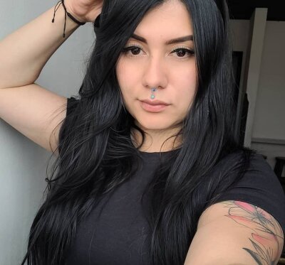 Abbyred__ ⛄ cam