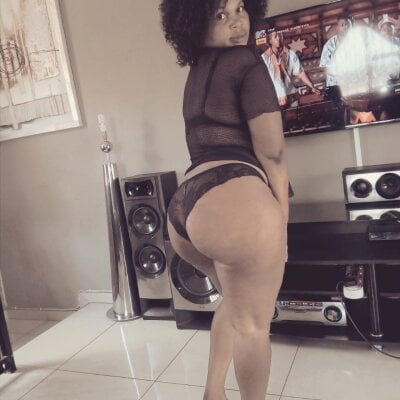 DarkBeauty55XX Live Cam on StripChat