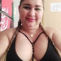Bbw_Michelle1's Offline Chat Room