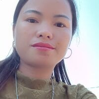 emly-xinh18's webcam live show