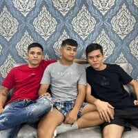 pelusos_mens's webcam live show