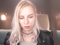 MarleneBlondie's Offline Chat Room