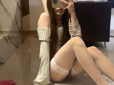 Bonnie_Luxury - Stripchat Teen Glamour Blowjob Trans 