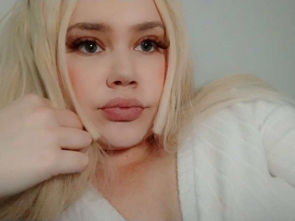_leana profile