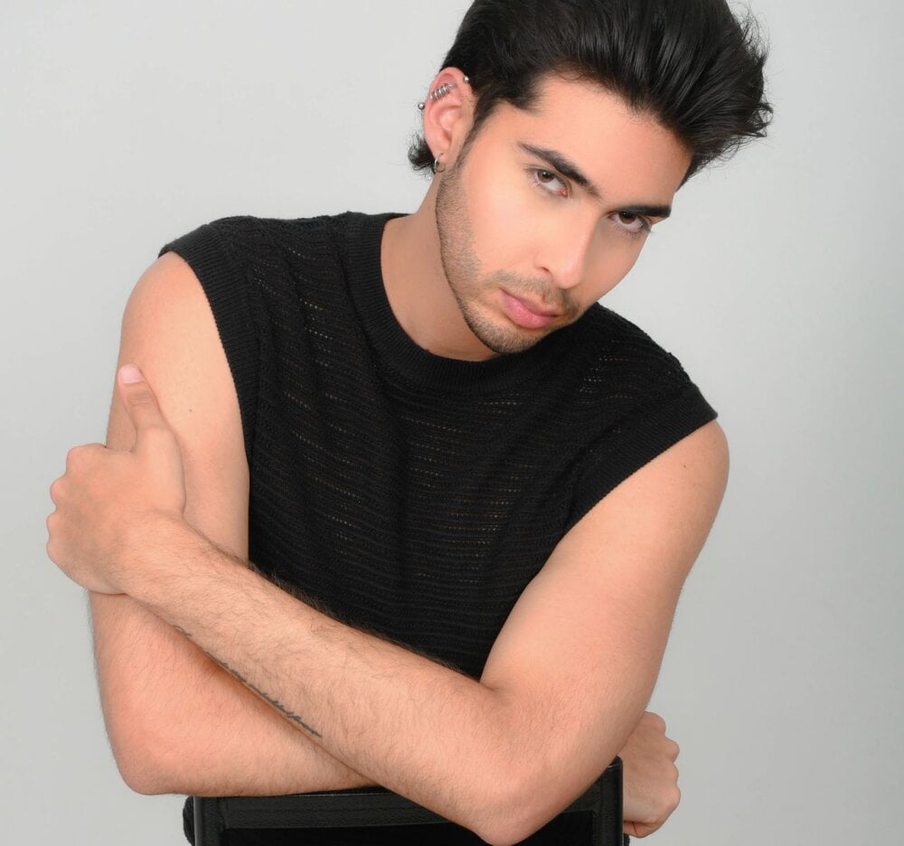 Zeno_Theron profile