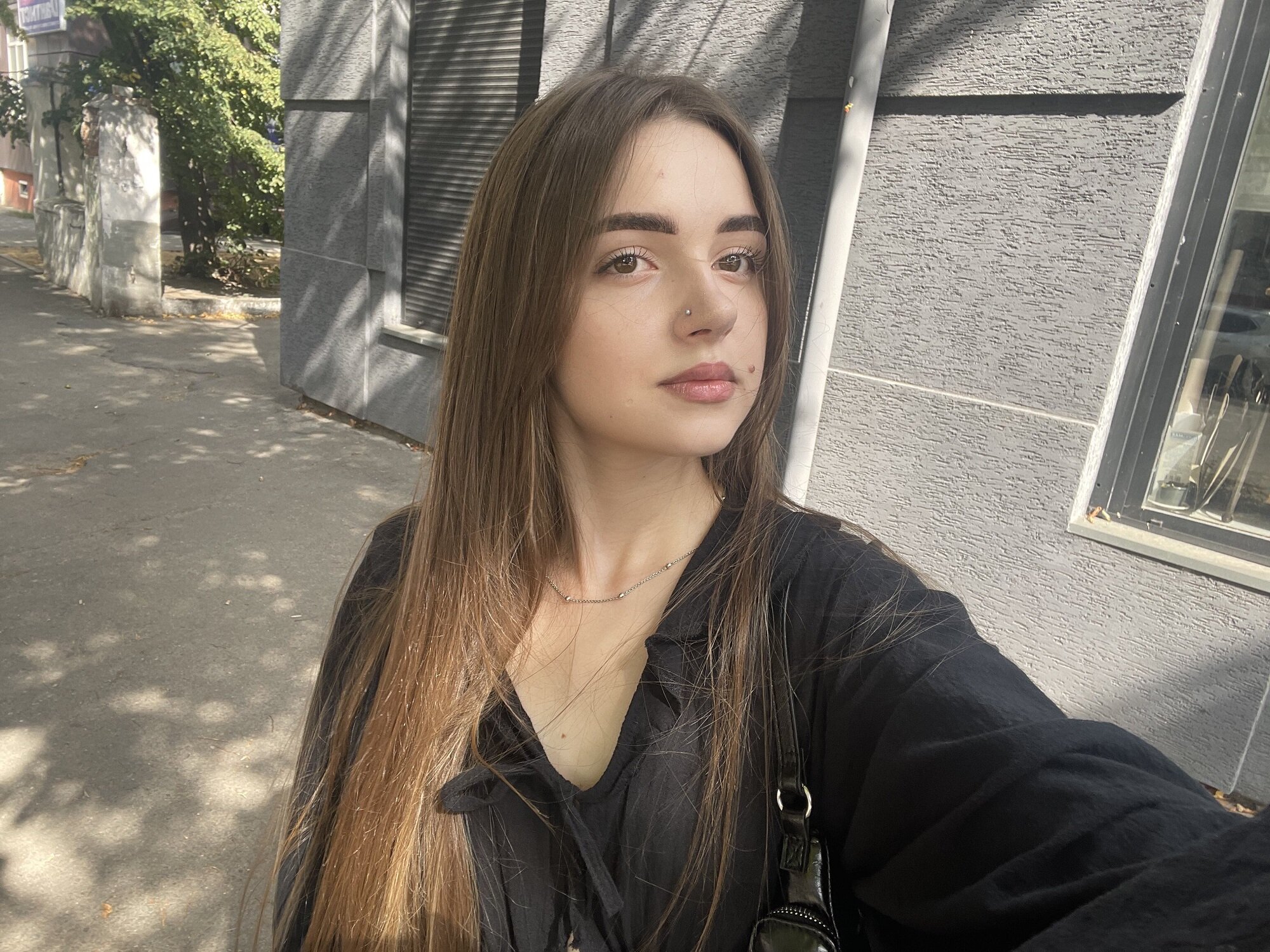 Adelia_Lucky