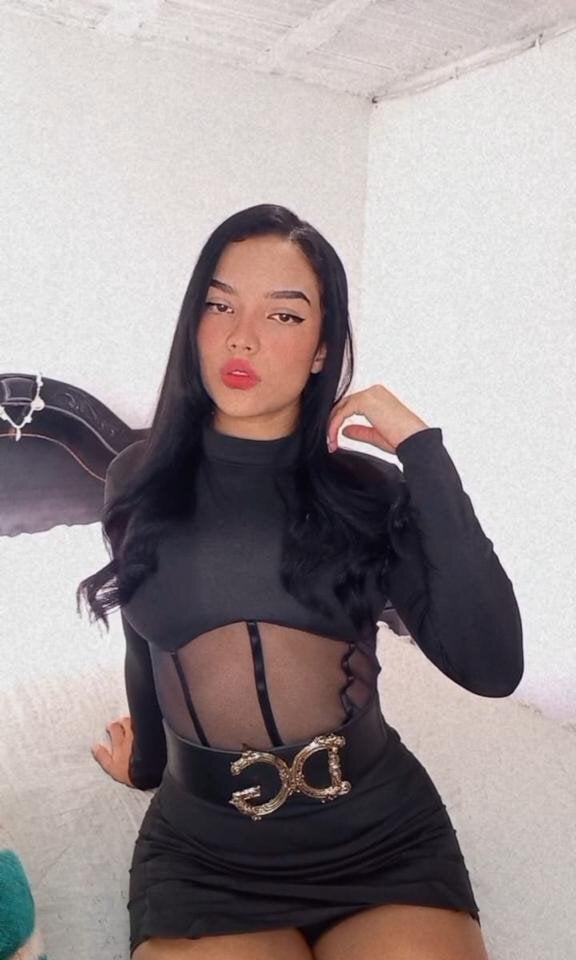ariana_morelli