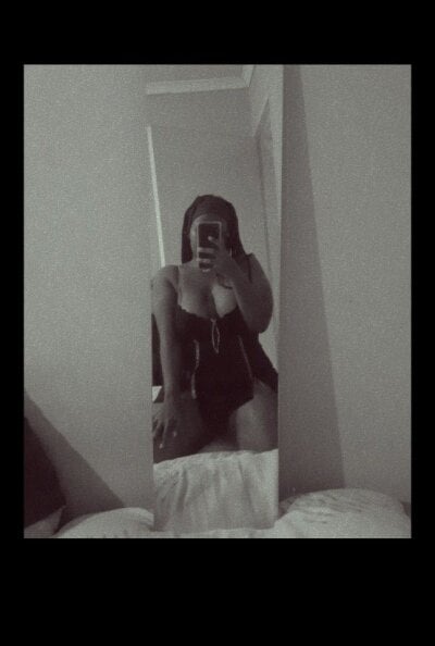 Sweettkendy - Stripchat Cam2cam Deepthroat Dildo Girl 