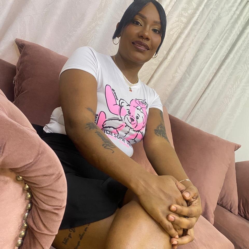 belen_ainara's Offline XXX Chat