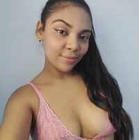 annesweet_69s' Offline Chat Room
