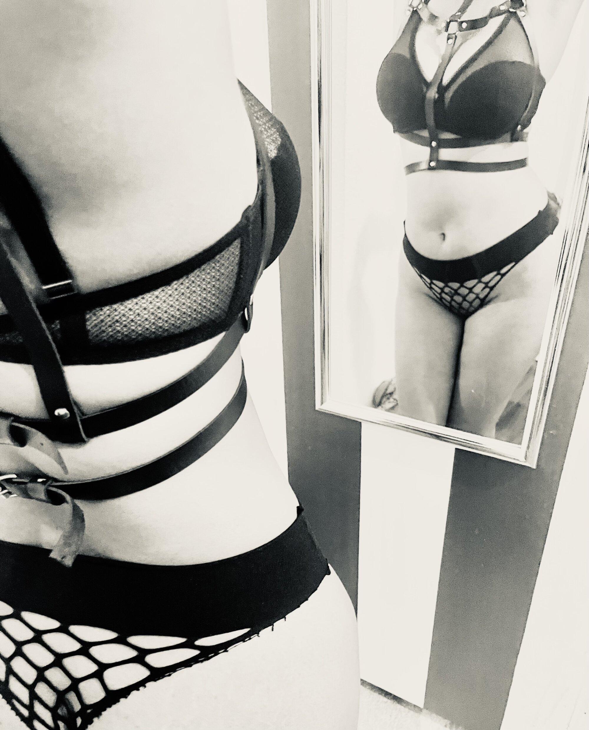 sexy_cop_23