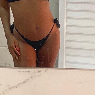 bucetapeluda09 from stripchat