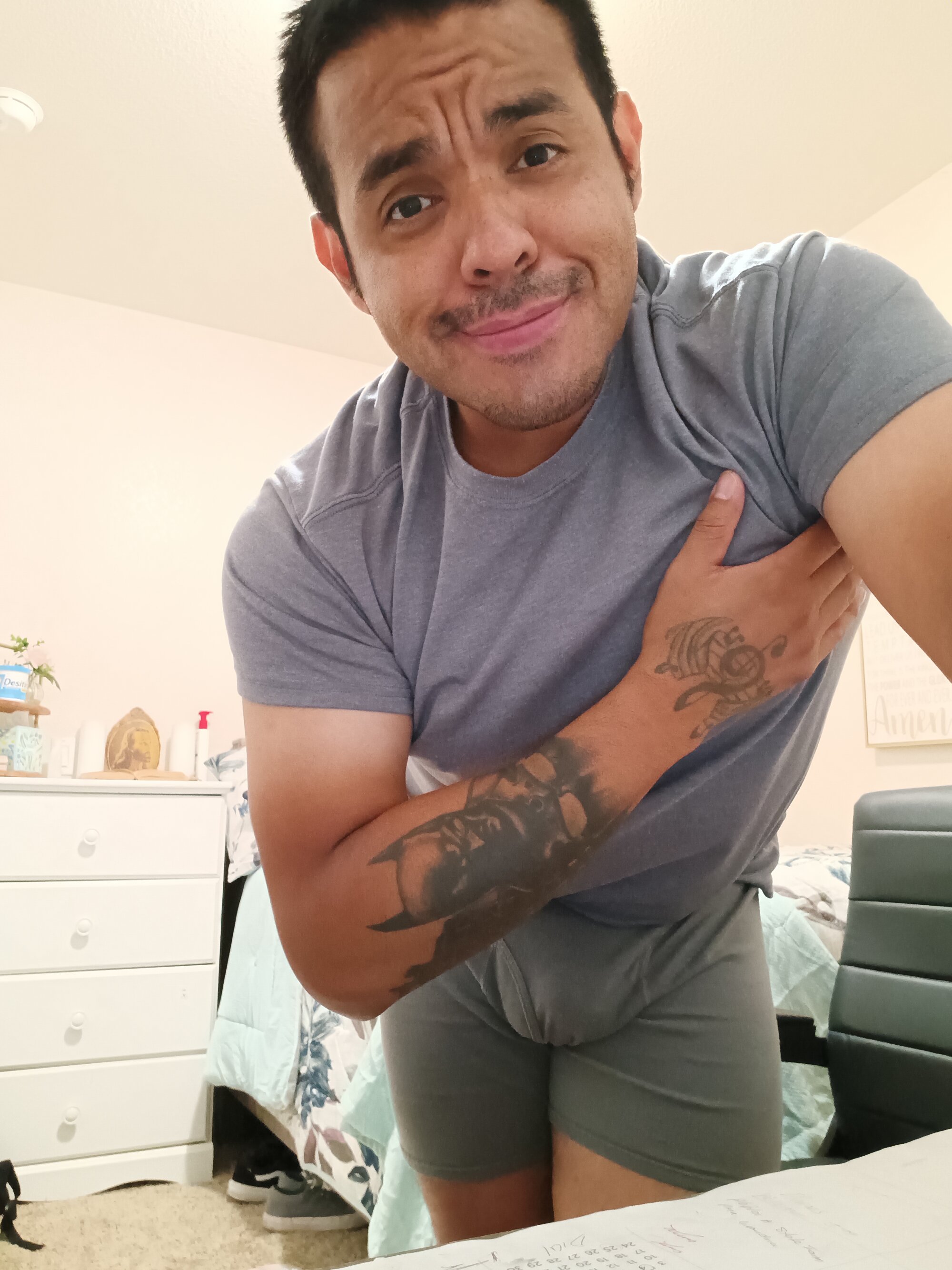 latinhusky8