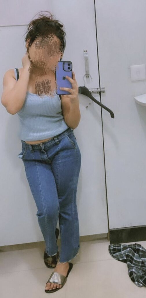 Amisha_bold