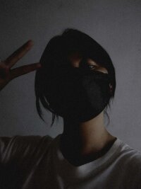 SureniLove's Offline Chat Room