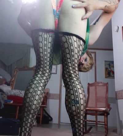 crossdressingfag Avatar