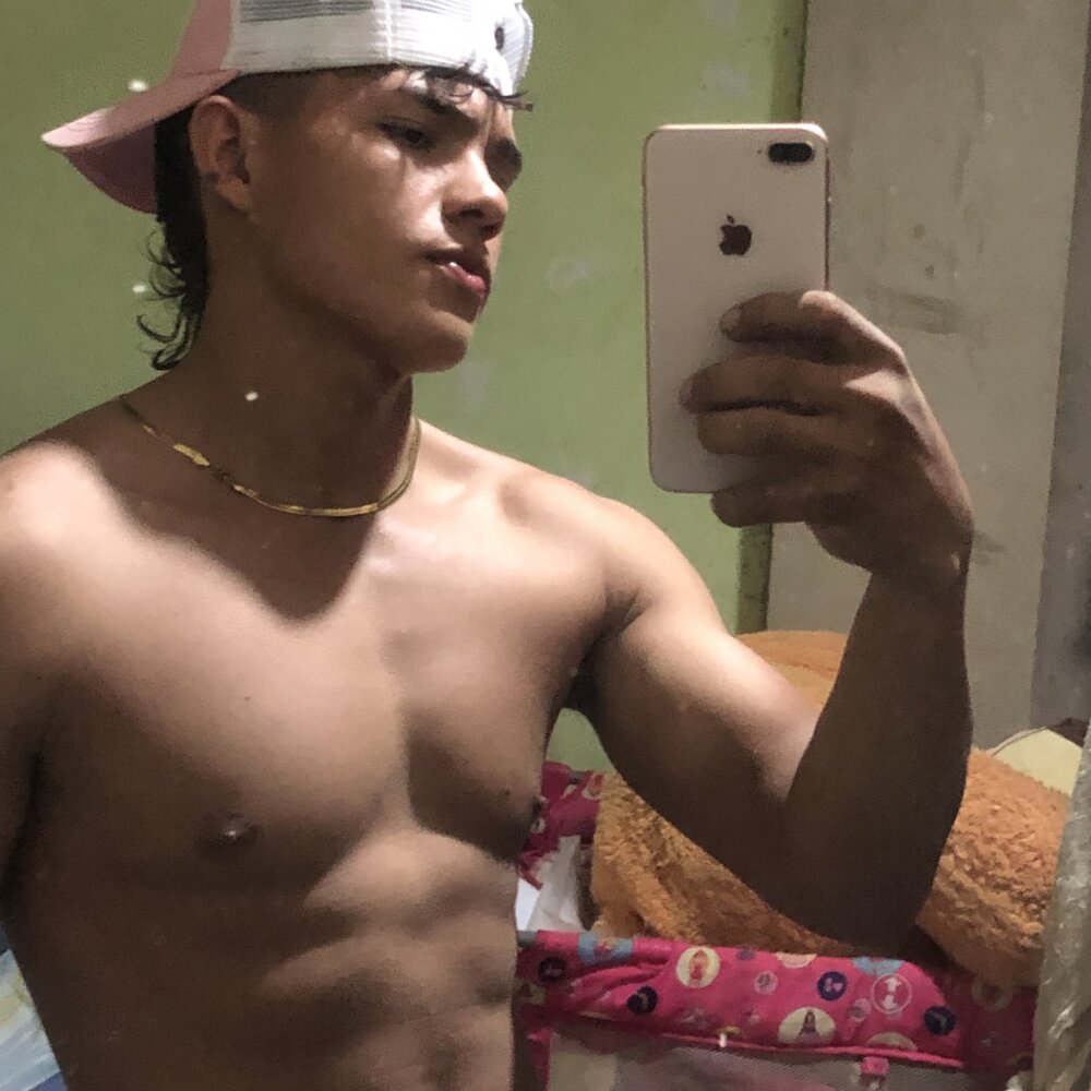 SolanoJr's Offline XXX Chat