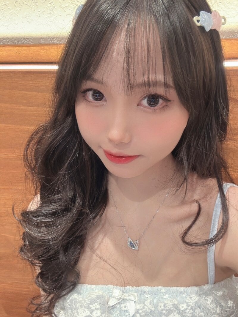 My-Linh99 live cam model at StripChat