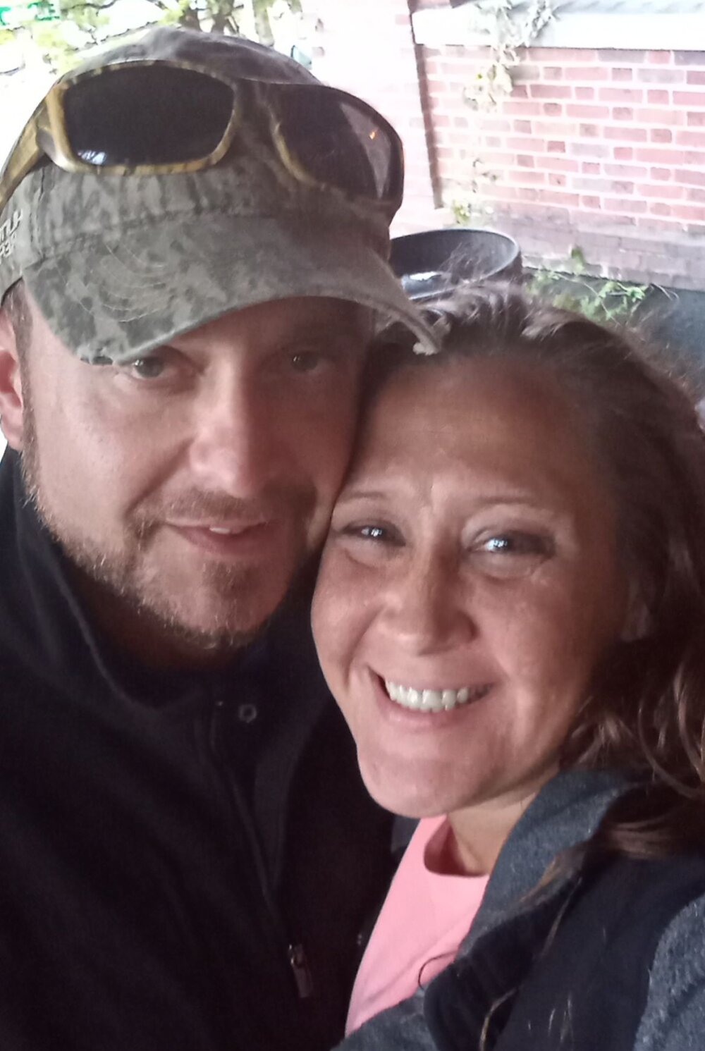 Live sex webcam photo for SexyCpl4Play #289860215