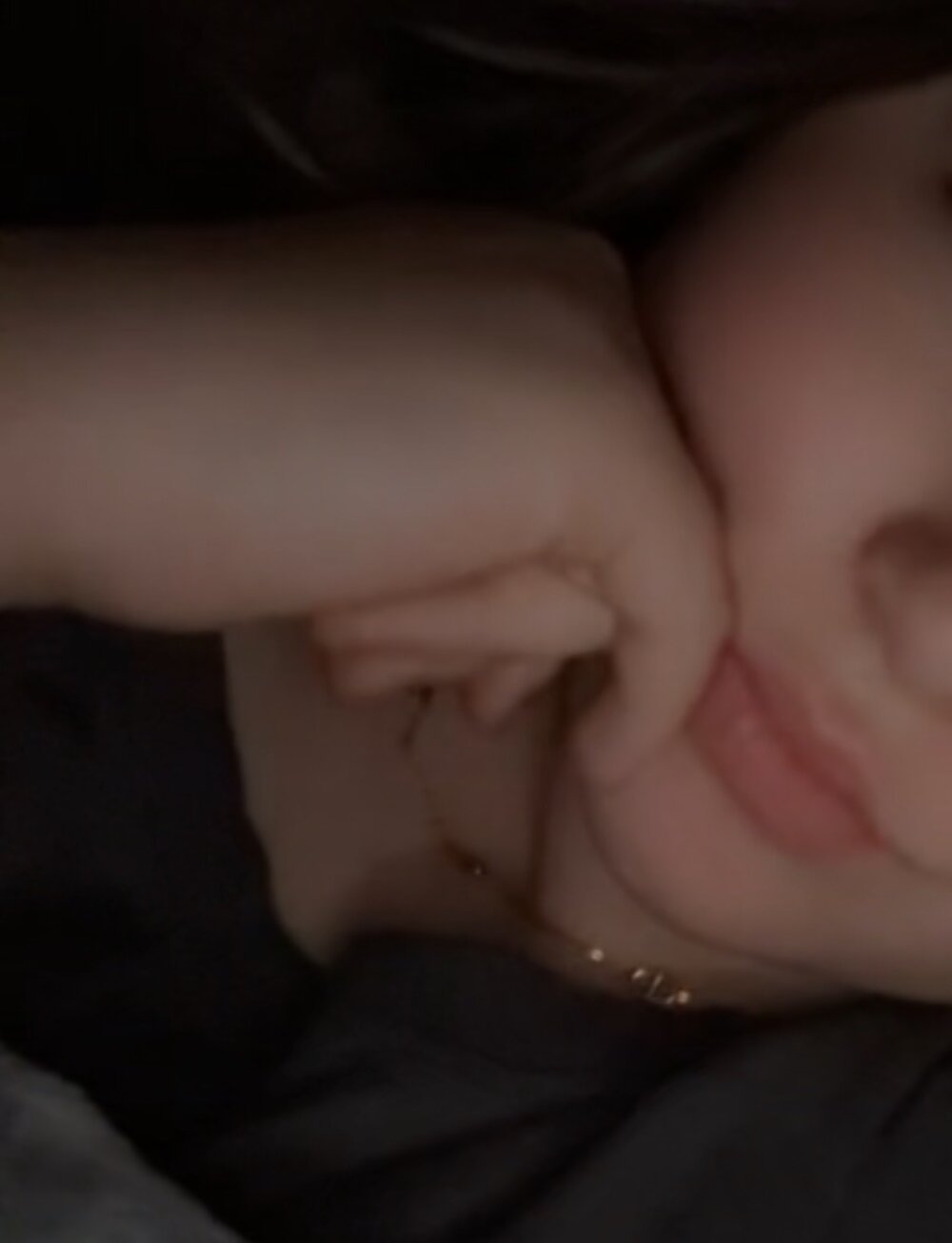 newporncams.com lapetitejeune33 livesex profile in im-from-wherever-you-want-me-to-be cams