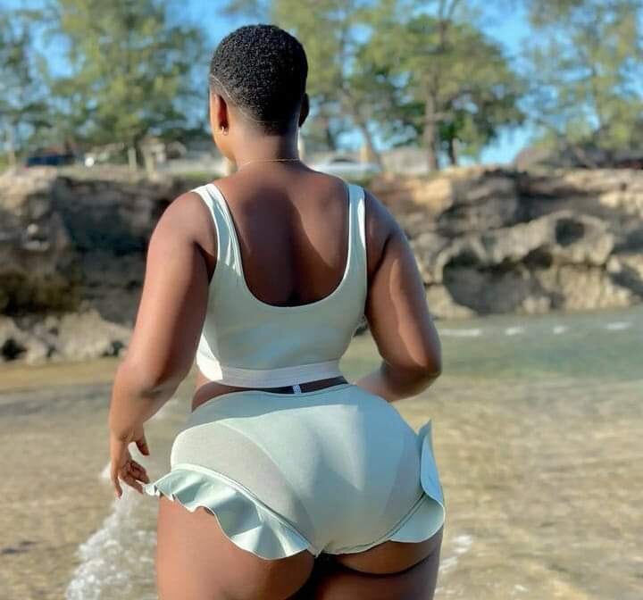 Sexy_bootyfull profile