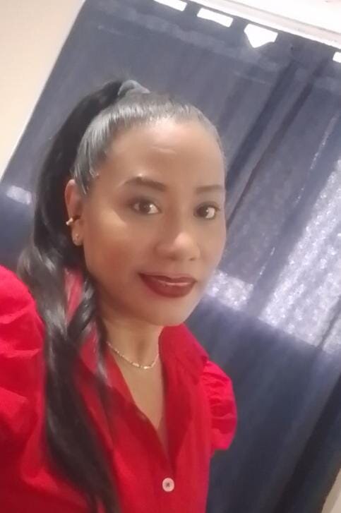 gina_noir
