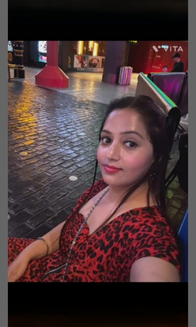 khushilove123 from stripchat