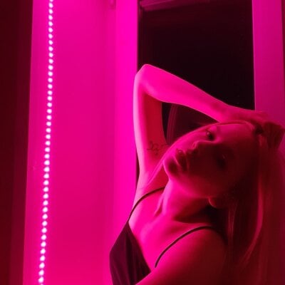 Lerry_Teeni Female Spanking Live Webcam Chat