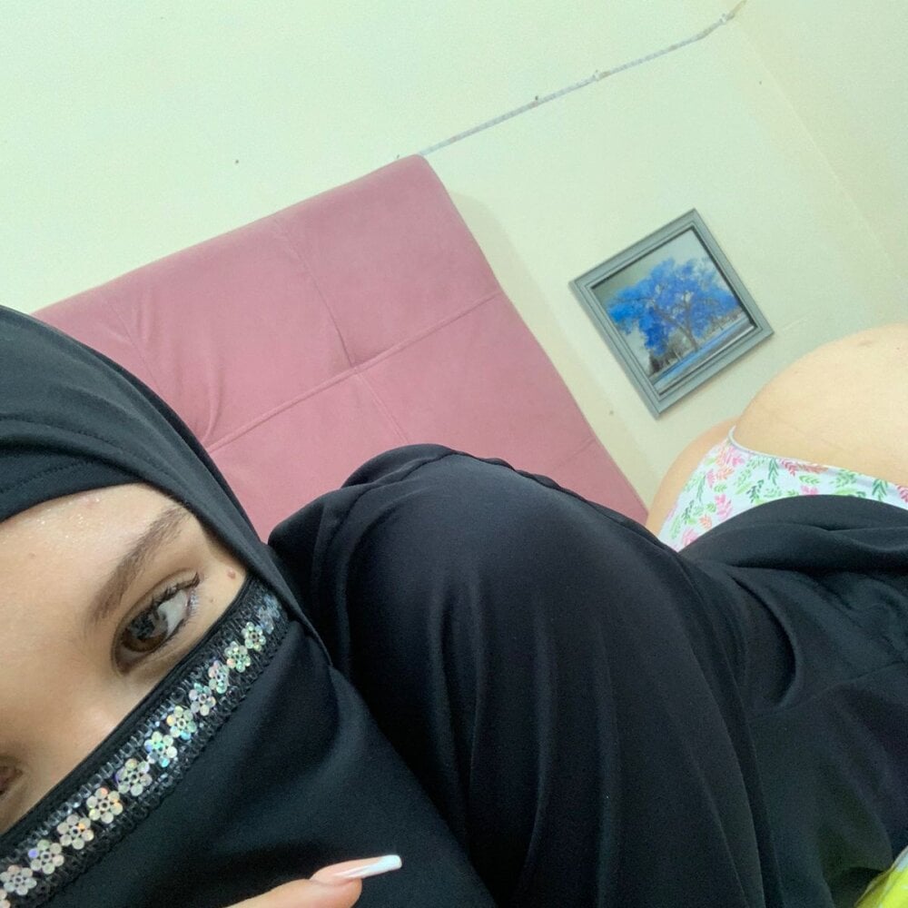Shaina_Aziz 🌧 free sex cam