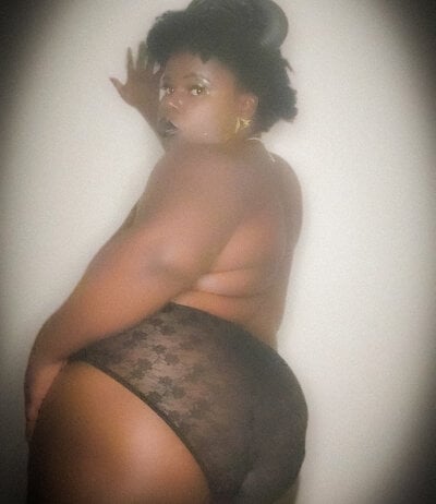 BlackHoneyGod Avatar