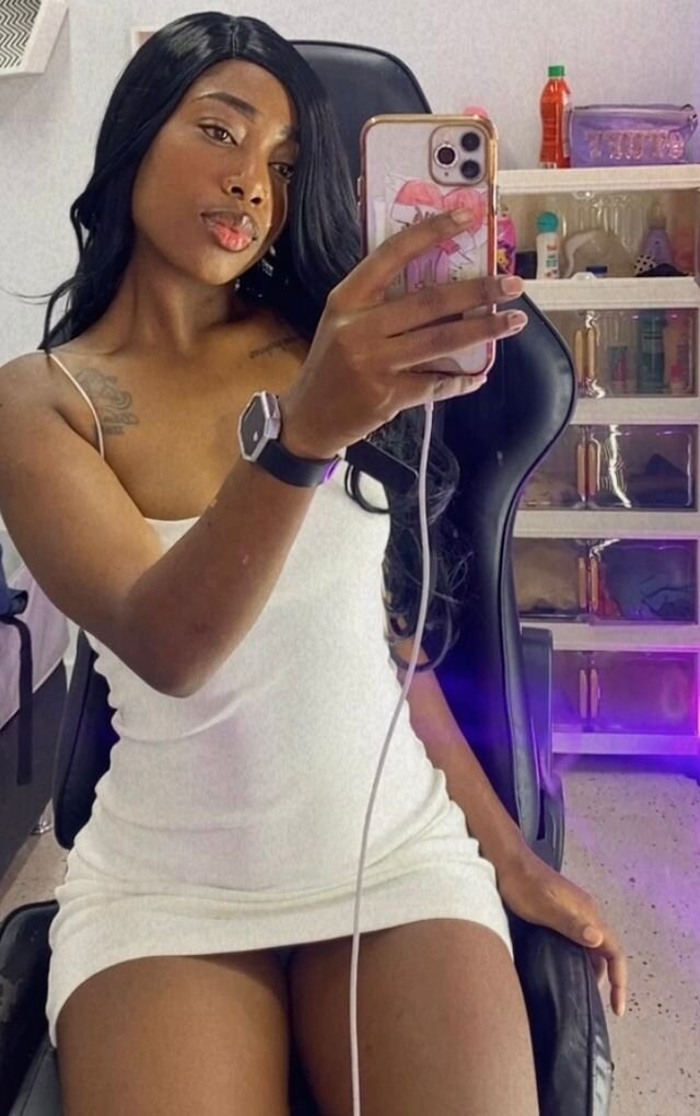 candyy_ebony