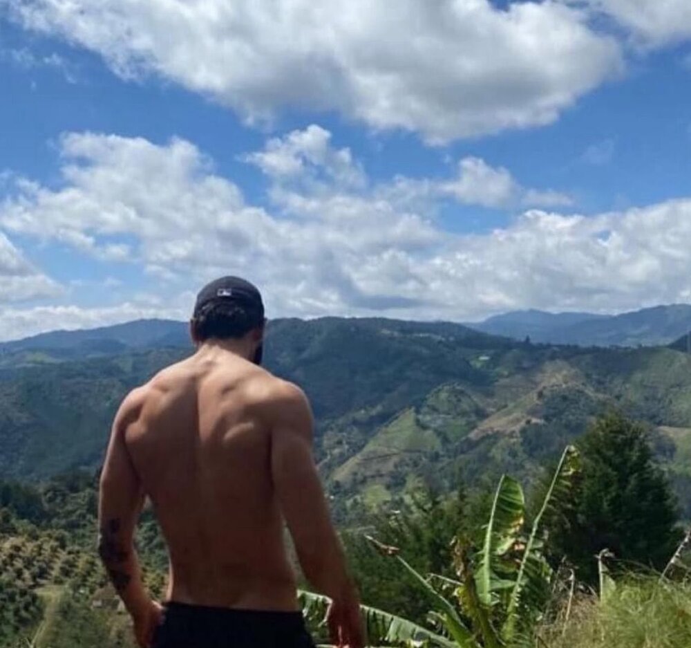 vanhelcy's Offline XXX Chat