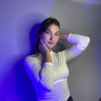 CarrieAbrams' Offline Chat Room
