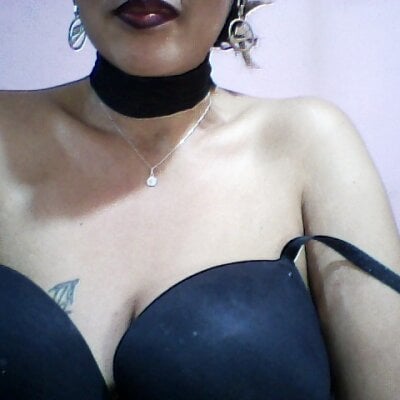 Layanah12