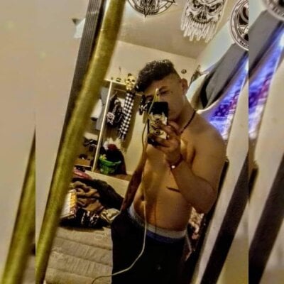 dalex696 from stripchat