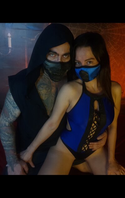 Casal-Kombat 🚃 live naked stream