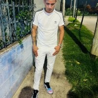 Roro1205hjk's webcam live show