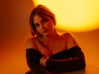 DianeMills's webcam live show