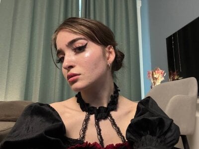 LynnetteObrien Female Pov Live Webcam Nude