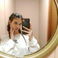 PlayfulShyEmma's webcam live show