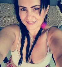 Clover_Golden's Offline XXX Chat