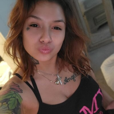 Destiny-dandra Female American Free Webcam XXX