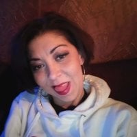 StephanieCherryBomb's Offline Chat Room