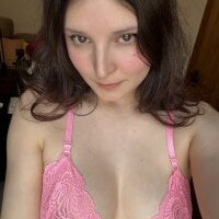 lalazinha69_'s Offline Chat Room